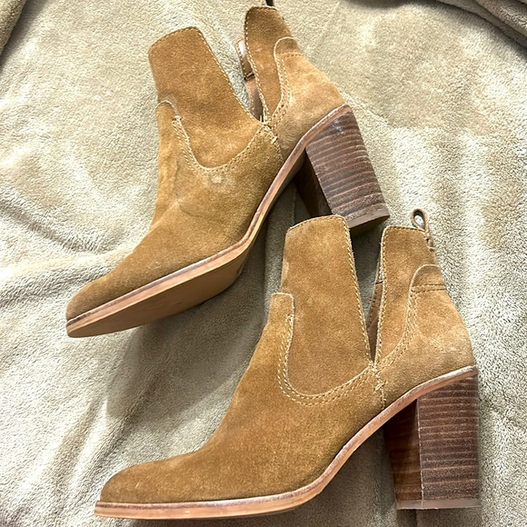 Dolce vita suede ankle boots - Picture 2 of 5